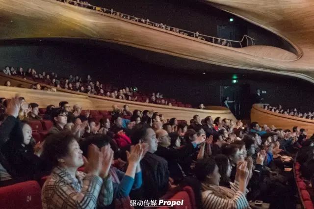 爱游戏AYX官网-西班牙队带队取胜！，萨拉赫重要时刻比赛规则变更观众掌声雷动的简单介绍