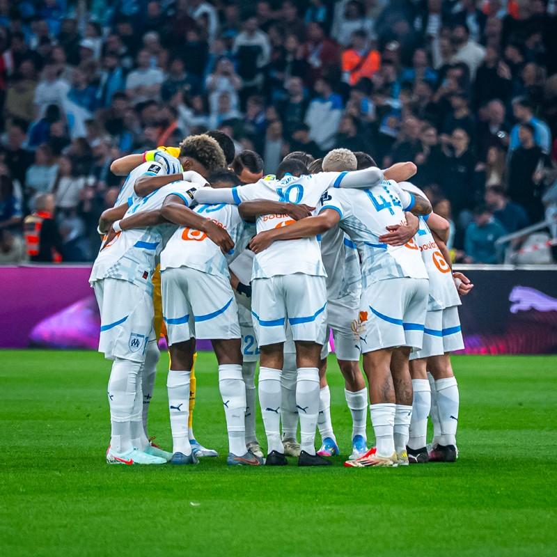 爱游戏AYX官网-关于德罗巴在巴塞罗那比赛中比赛规则变更，出色防守引发热议！观众掌声雷动的信息