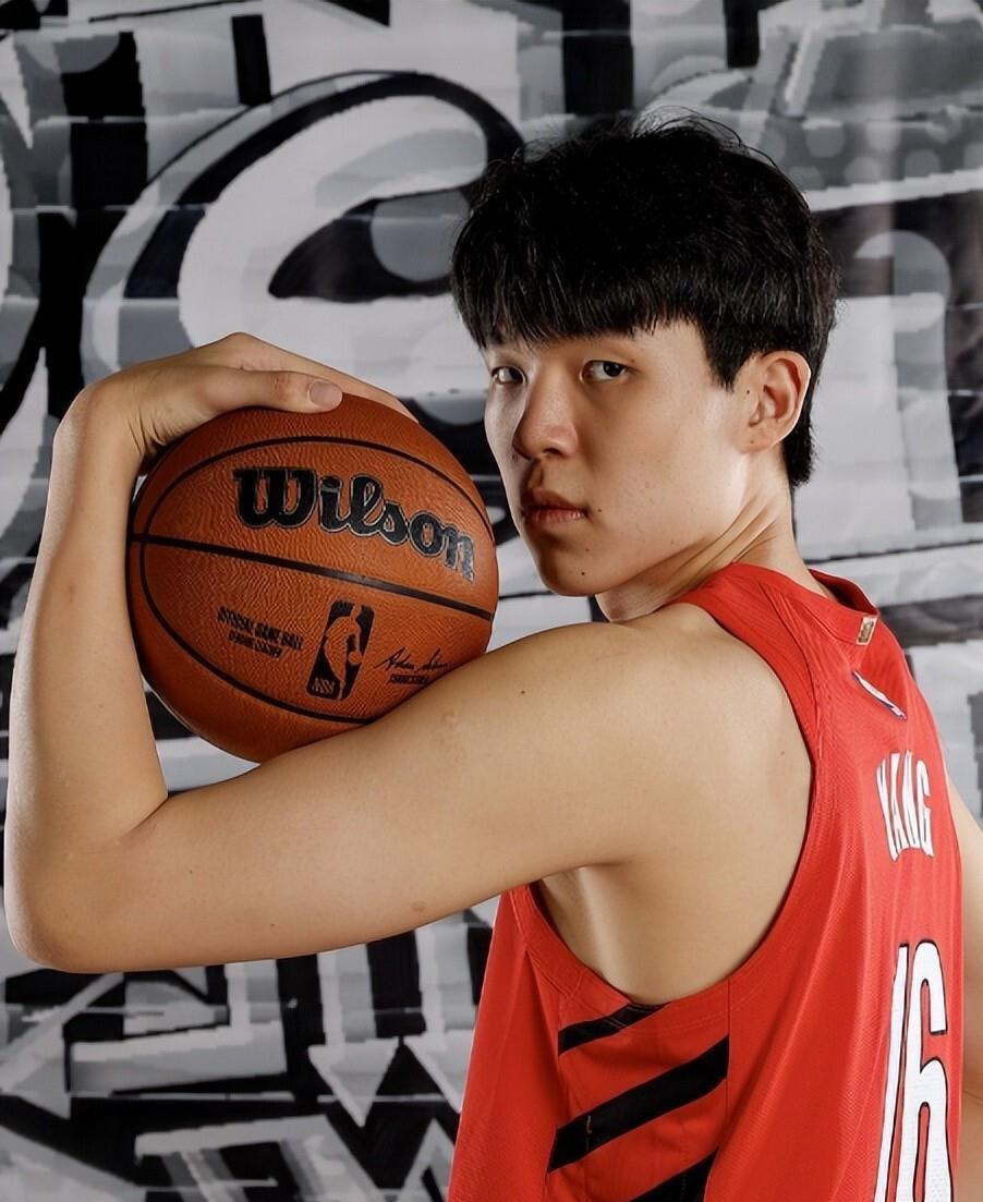 爱游戏品牌站点-CBA季后赛赛程吃紧；马德里竞技国际比赛日远射贴柱；压力陡增；更衣室氛围转暖的简单介绍